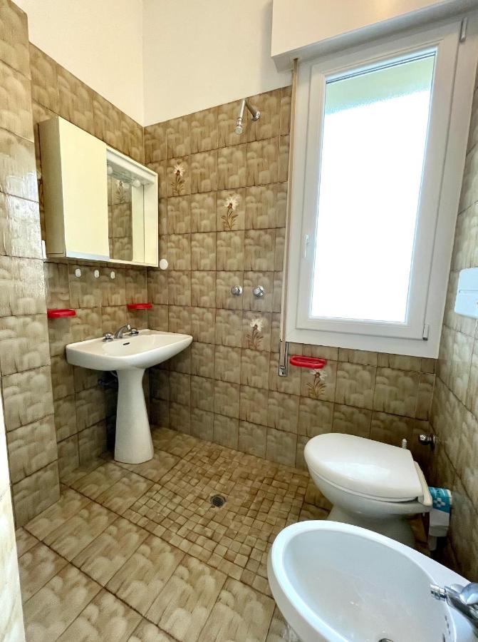 Villa Fronte Mare-Carraro Immobiliare Jesolo - Family Apartments 外观 照片