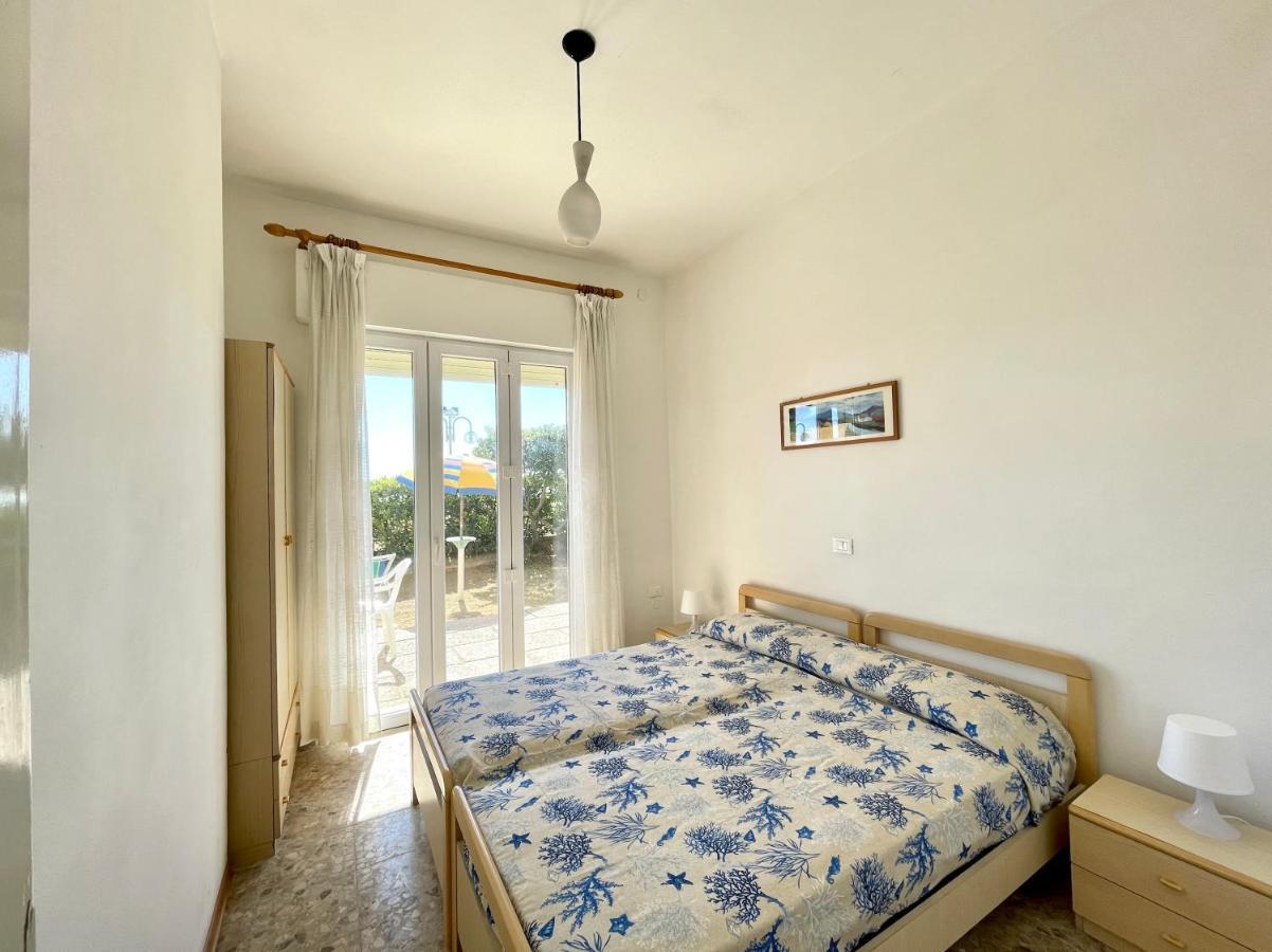 Villa Fronte Mare-Carraro Immobiliare Jesolo - Family Apartments 外观 照片