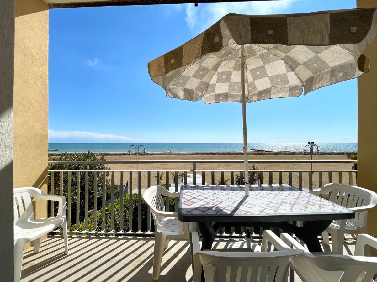 Villa Fronte Mare-Carraro Immobiliare Jesolo - Family Apartments 外观 照片
